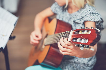 Classical Guitar Lessons for Kids